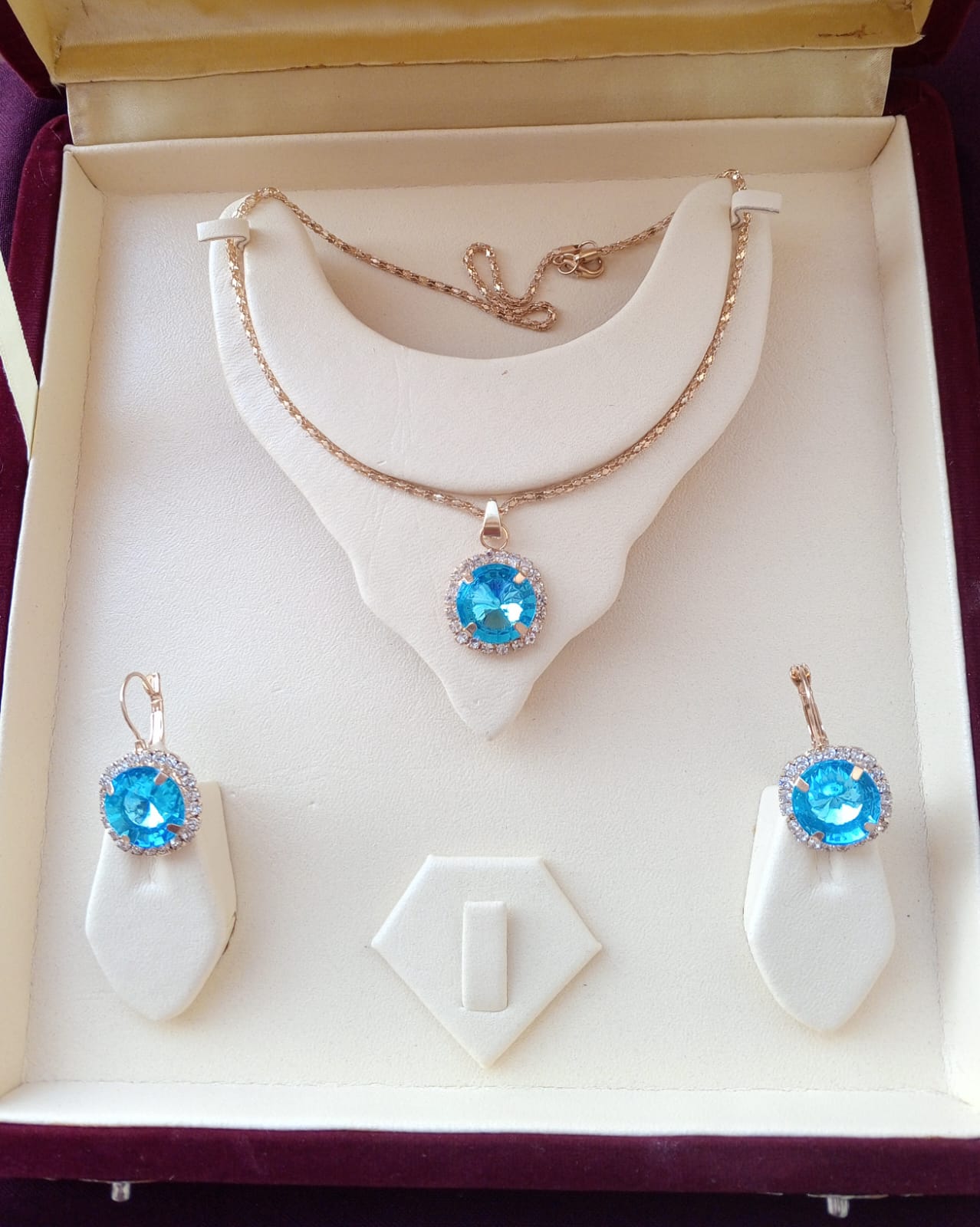 Stone Jewelry Set