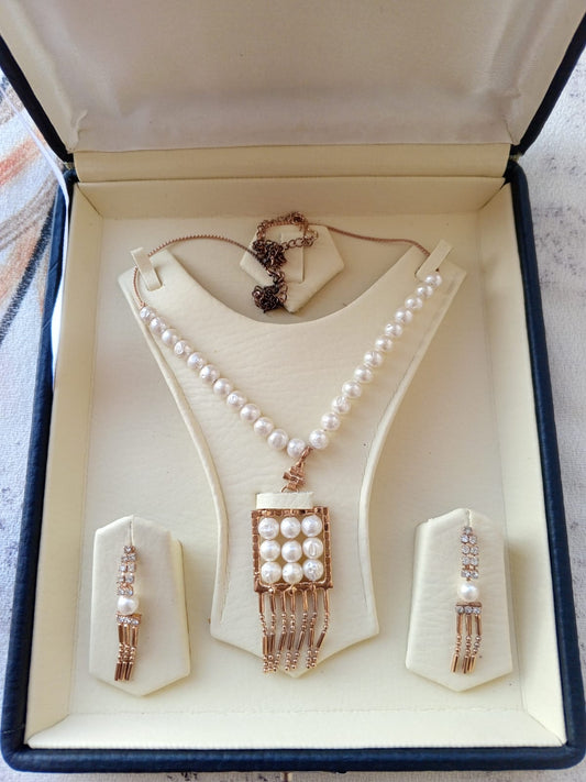 Pearl Jewelry Set